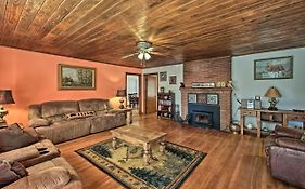 Cozy Home - 2 Mi To Bathhouse Row And Downtown!
